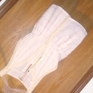 Gimmicks Buckle Sweet Camisole Top NWT Lightweight Lace/Gauzy Type Fabric